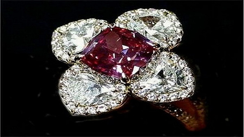 19 món trang sức đắt đỏ nhất hành tinh - 11
