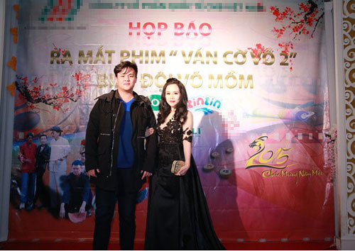 Trương Phương mặc váy xuyên thấu đi siêu xe dự họp báo - 4