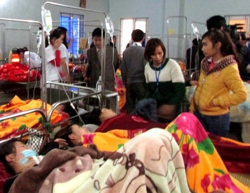 Nguồn nước nhiễm khuẩn, 232 công nhân bị ngộ độc - 1