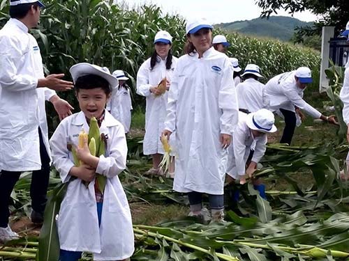 Mẫu nhí lai Mỹ 6 tuổi kiếm tiền “khủng” nhất Sài Thành - 9