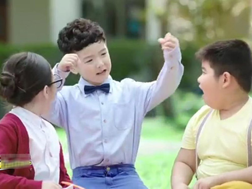 Mẫu nhí lai Mỹ 6 tuổi kiếm tiền “khủng” nhất Sài Thành - 6