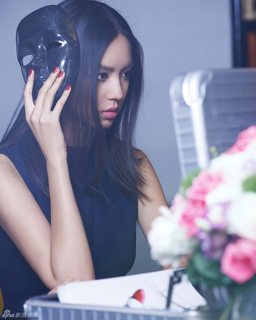 quot;Triệu Mặc Sênhquot; Đường Yên khoe chân dài miên man - 12