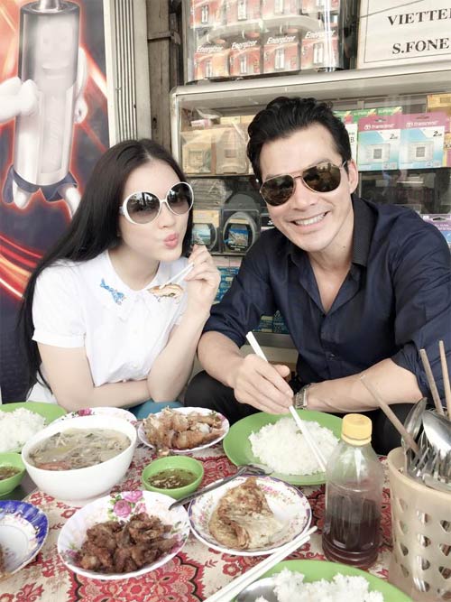Lý Nhã Kỳ mời Trần Bảo Sơn ăn cơm vỉa hè - 2