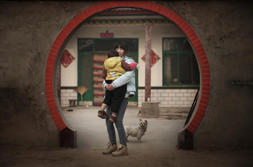 Nỗi đau của người vợ mất chồng trên chuyến bay MH370 - 1