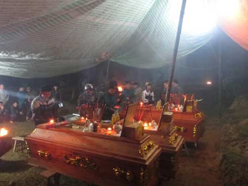 Tai nạn thảm khốc, 9 người chết: Đại tang sau đám cưới - 2