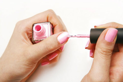 Chọn màu nail xinh lung linh đón tết - 8