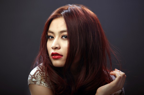 Top 5 sao Việt gợi cảm nhất với son đậm - 9