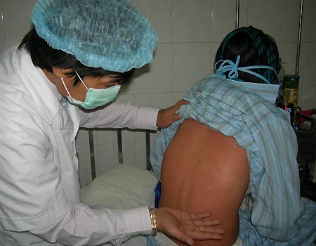Xuất hiện ổ dịch rubella tại Bình Dương: 138 ca nghi nhiễm - 1