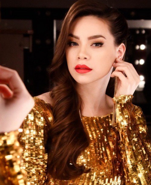 Top 5 sao Việt gợi cảm nhất với son đậm - 8