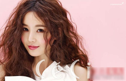 5 kiểu tóc cho cô nàng lười vẫn sành điệu - 1