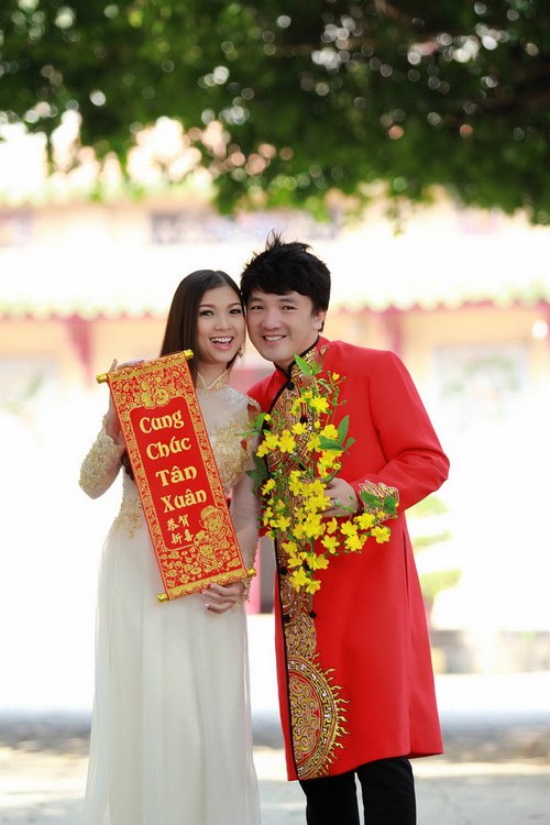 Phạm Thanh Thảo quot;ăn Tết sớmquot; cùng Dương Ngọc Thái - 9