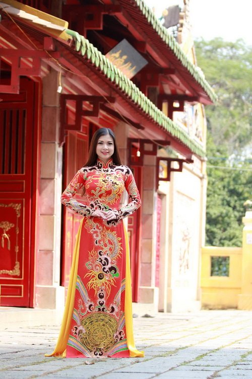 Phạm Thanh Thảo quot;ăn Tết sớmquot; cùng Dương Ngọc Thái - 3