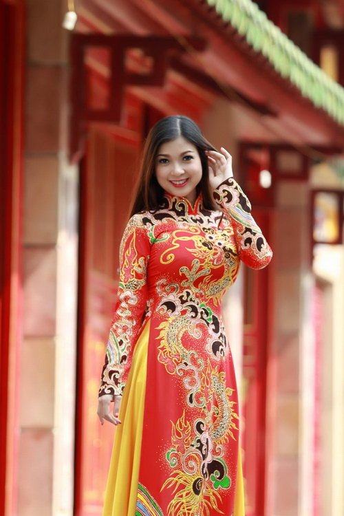 Phạm Thanh Thảo quot;ăn Tết sớmquot; cùng Dương Ngọc Thái - 7