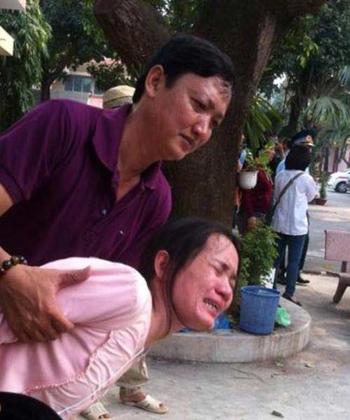 Trực thăng rơi: Đưa thi thể bốn chiến sĩ về nhà tang lễ - 1