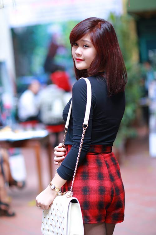 Nữ hoàng sắc đẹp Yến Hoa trẻ trung dự sự kiện - 11