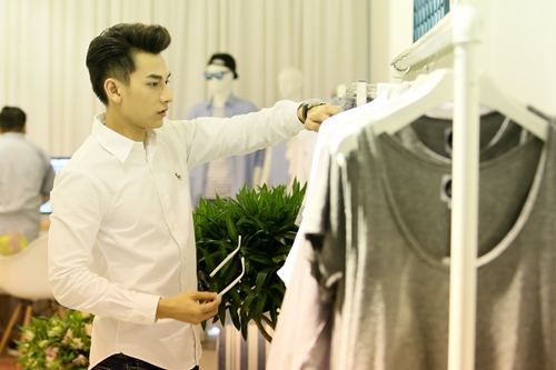 Issac: quot;Khó chịu khi bị nhận nhầm thành Sơn Tùngquot; - 12