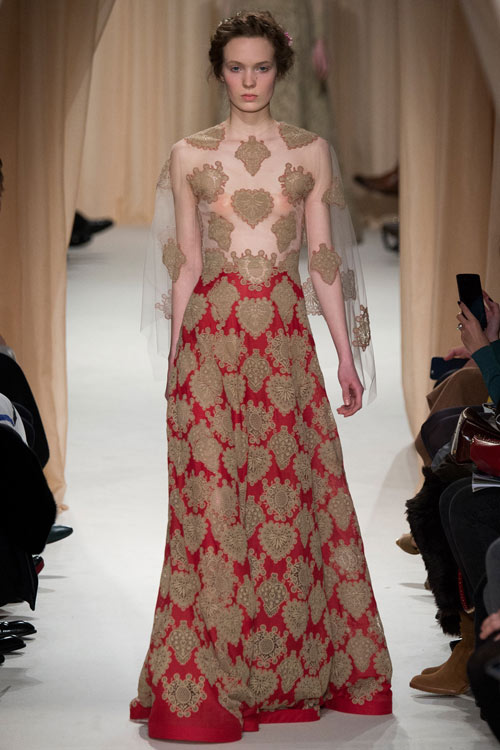Tuyệt tác mất 3000 giờ để hoàn thiện của Valentino - 17