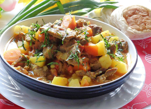 Bò hầm cà chua cho bữa cơm thêm ấm - 9