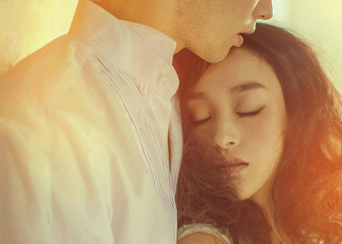 5 năm giữ gìn trinh trắng đợi chồng - 2