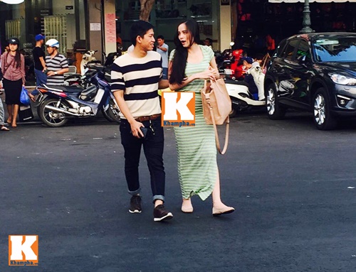 Hot: HH Diễm Hương dáng chuẩn trên phố 2 tuần sau khi sinh - 1