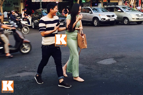 Hot: HH Diễm Hương dáng chuẩn trên phố 2 tuần sau khi sinh - 3