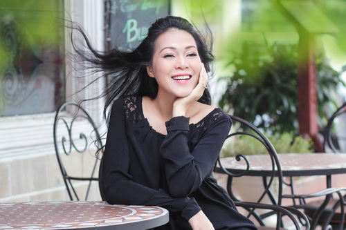Đinh Y Nhung ngạo nghễ, quot;chơi bờiquot; trên phố - 19