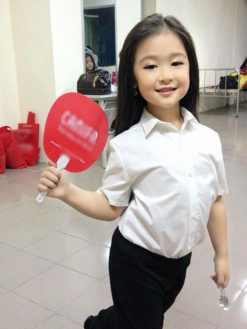 “Đốn tim” với Hoa khôi nhí Tây Đô xinh như mộng - 11
