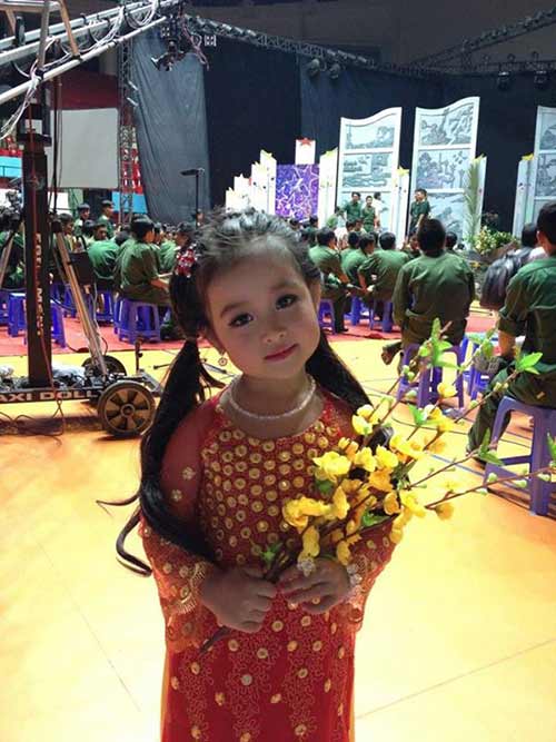 “Đốn tim” với Hoa khôi nhí Tây Đô xinh như mộng - 13