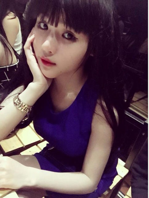 Công Phượng gây xôn xao vì hình ảnh cô gái giấu mặt - 8