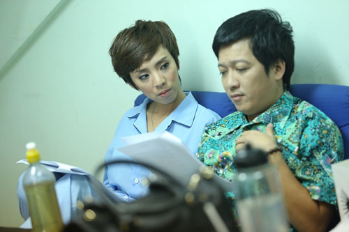 MC Thanh Mai eo thon, ngực đầy quot;khó cưỡngquot; tuổi 40 - 17