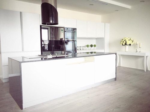 Lã Thanh Huyền hào hứng khoe nhà chung cư sang mới tậu - 5