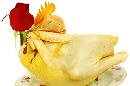Gà cúng Giao thừa và cúng gia tiên quay đầu ra hay vào? - 1