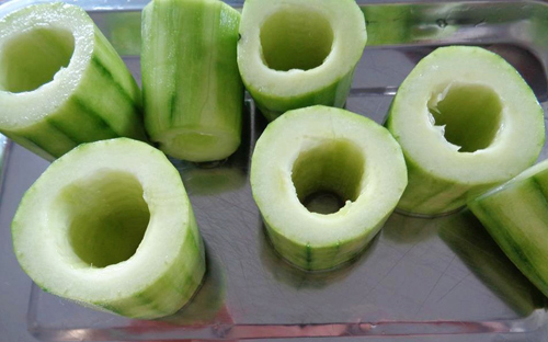 Canh bí ngòi nhồi thịt chống ngán ngày Tết - 2