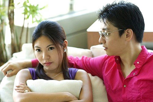 quot;Em lấy tôi chỉ vì tôi cùng tên người cũ chứ gì?quot; - 1