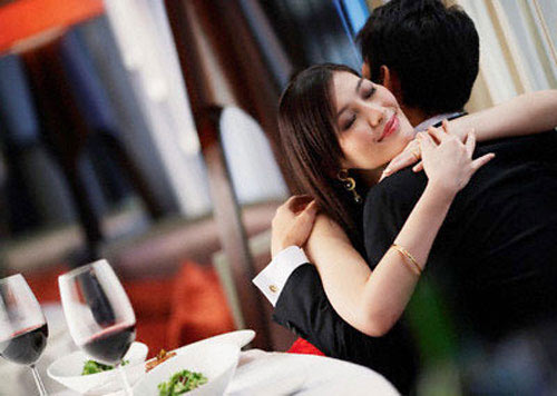 Nghi ngờ vì vợ được thưởng Tết quá nhiều - 3
