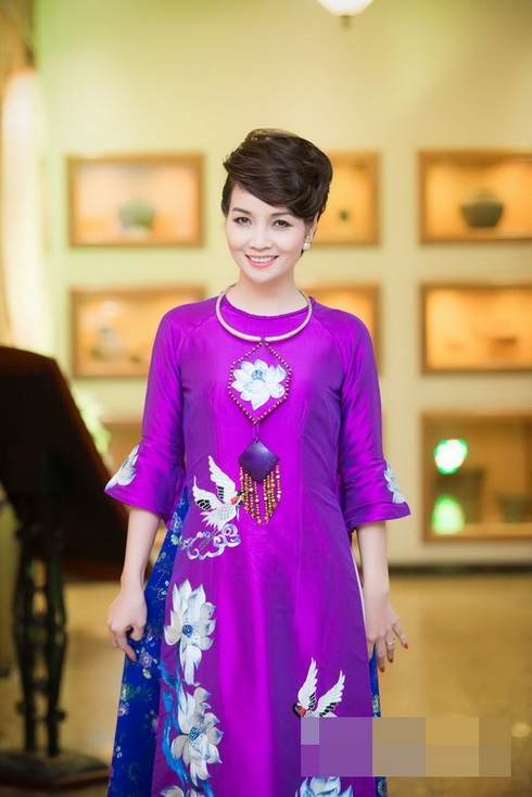Mai Thu Huyền: quot;Chồng tôi không nhốt vợ trong tủ kínhquot; - 1