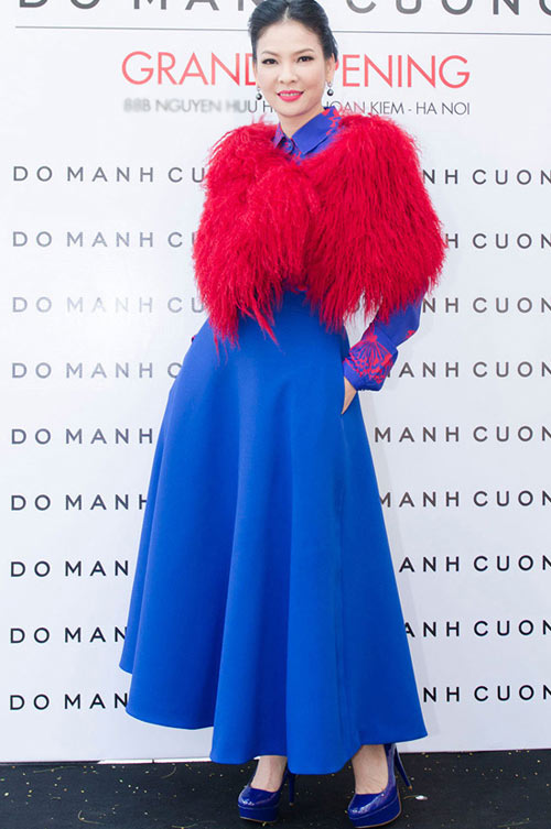 Những quý bà sành điệu khiến gái trẻ quot;phát ghenquot; - 15