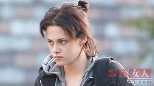 #039;Soi#039; mặt mộc của các mỹ nhân thế giới - 5