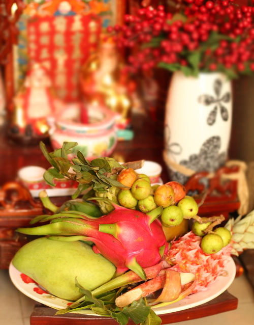Vì sao người Việt thường cúng giao thừa ngoài trời? - 2