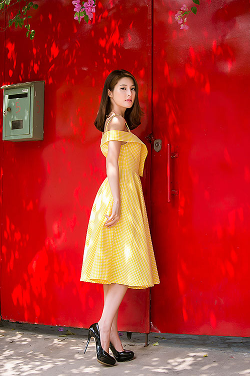 Diễm My 9x dịu dàng trong nắng xuân - 1