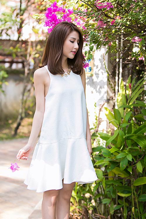 Diễm My 9x dịu dàng trong nắng xuân - 18