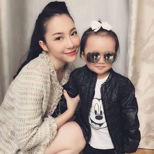 Linh Nga xinh đẹp hội ngộ vợ chồng Thủy Tiên - Công Vinh - 4