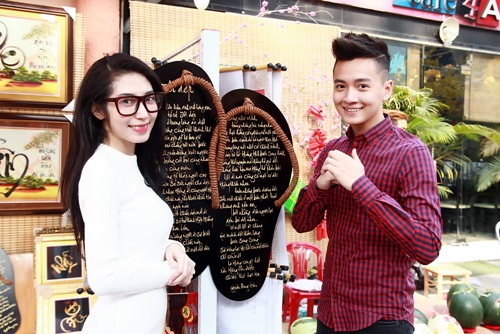 Ngô Kiến Huy đưa bạn gái 5 năm đi du xuân muộn - 1