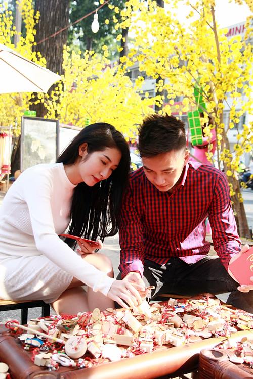 Ngô Kiến Huy đưa bạn gái 5 năm đi du xuân muộn - 11