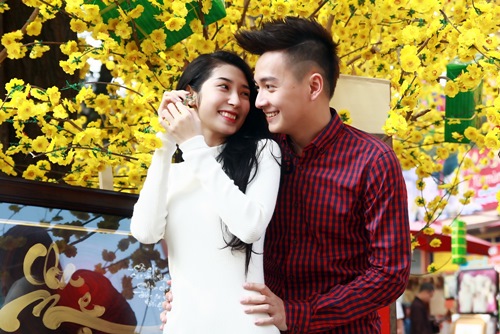 Ngô Kiến Huy đưa bạn gái 5 năm đi du xuân muộn - 5