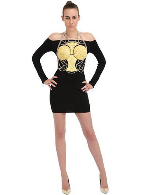 Huyền Ny gây sốc khi nhái Madonna ngày đầu xuân - 2