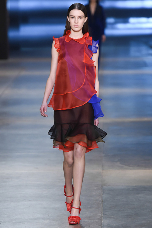 4 BST nét căng từ Tuần lễ thời trang London thu 2015 - 20