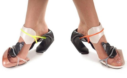 17 đôi giày khiến các tín đồ quot;khóc thétquot; - 4