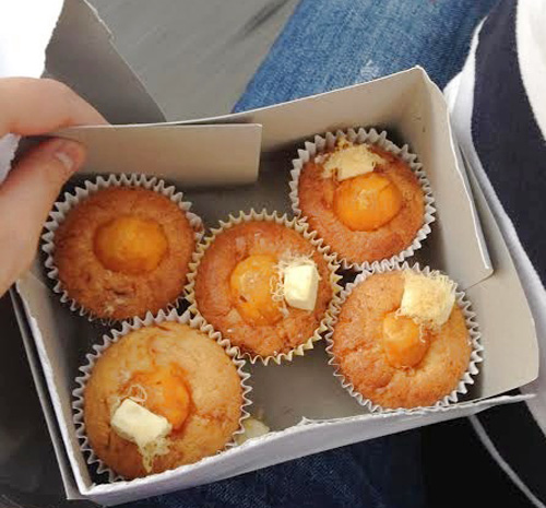 Bánh bông lan trứng muối lót dạ buổi chiều - 14