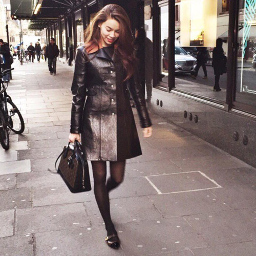 Tuần qua: Sao Việt khoe quà tặng hàng hiệu ngày 8/3 - 8